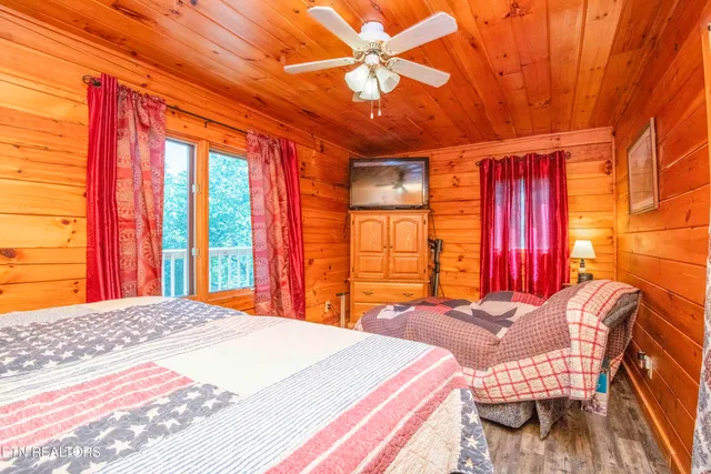 $765,000 | 699 Lakeview Drive, Sharps Chapel, TN 37866