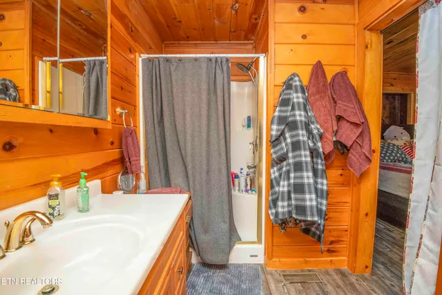 $765,000 | 699 Lakeview Drive, Sharps Chapel, TN 37866