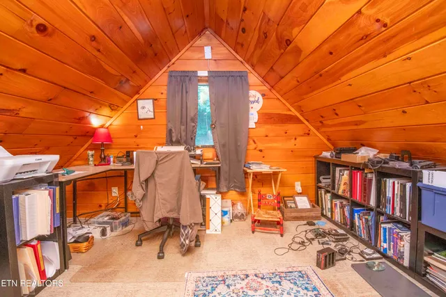 $765,000 | 699 Lakeview Drive, Sharps Chapel, TN 37866