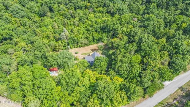 $765,000 | 699 Lakeview Drive, Sharps Chapel, TN 37866