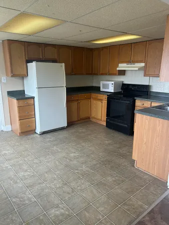 $250,000 | 439 West Columbia Avenue, Battle Creek, MI 49015