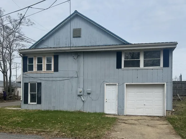 $250,000 | 439 West Columbia Avenue, Battle Creek, MI 49015
