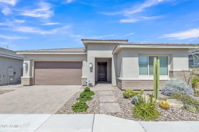 $924,999 | 22218 North 28th Street, Phoenix, AZ 85050