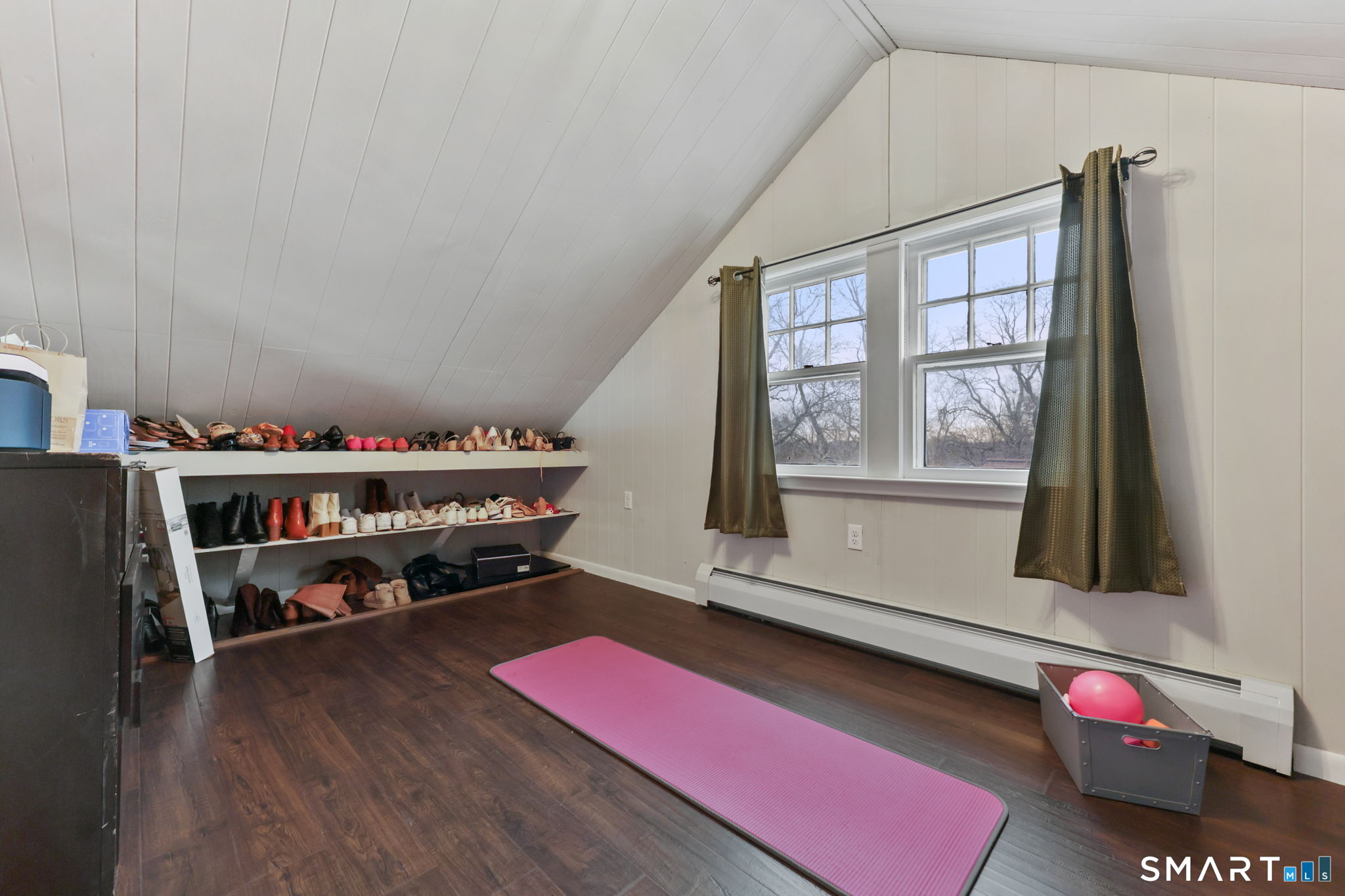 154 Knox Road Stamford, CT 06907 - Photo 17 of 30