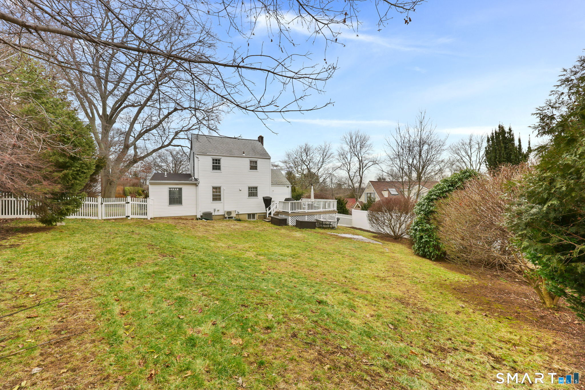 154 Knox Road Stamford, CT 06907 - Photo 26 of 30
