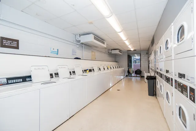 $3,100 | 5445 North Sheridan Road, Unit 3412, Chicago, IL 60640