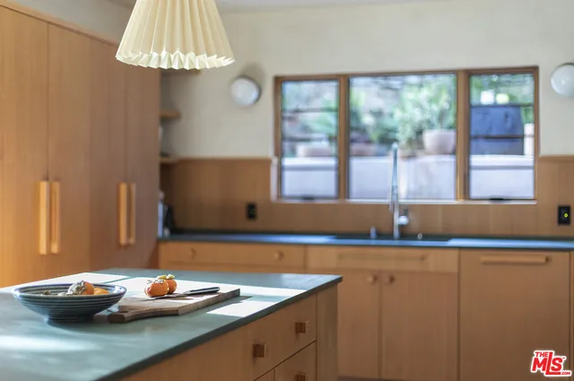 $14,500 | 1939 Lake Shore Avenue, Los Angeles, CA 90039