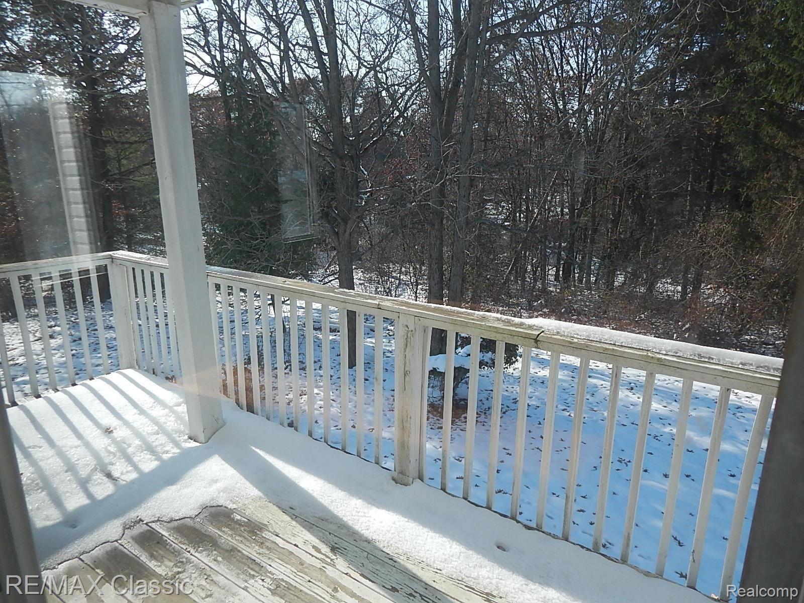 7355 Eagle Road Davisburg, MI 48350 - Photo 13 of 21 DSCN2405.JPG