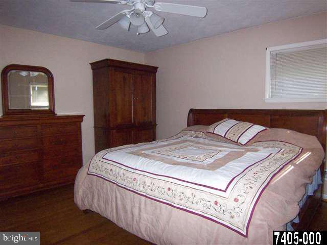 716 Rathton Road York, PA 17403 - Photo 8 of 23 Gallery Image 8