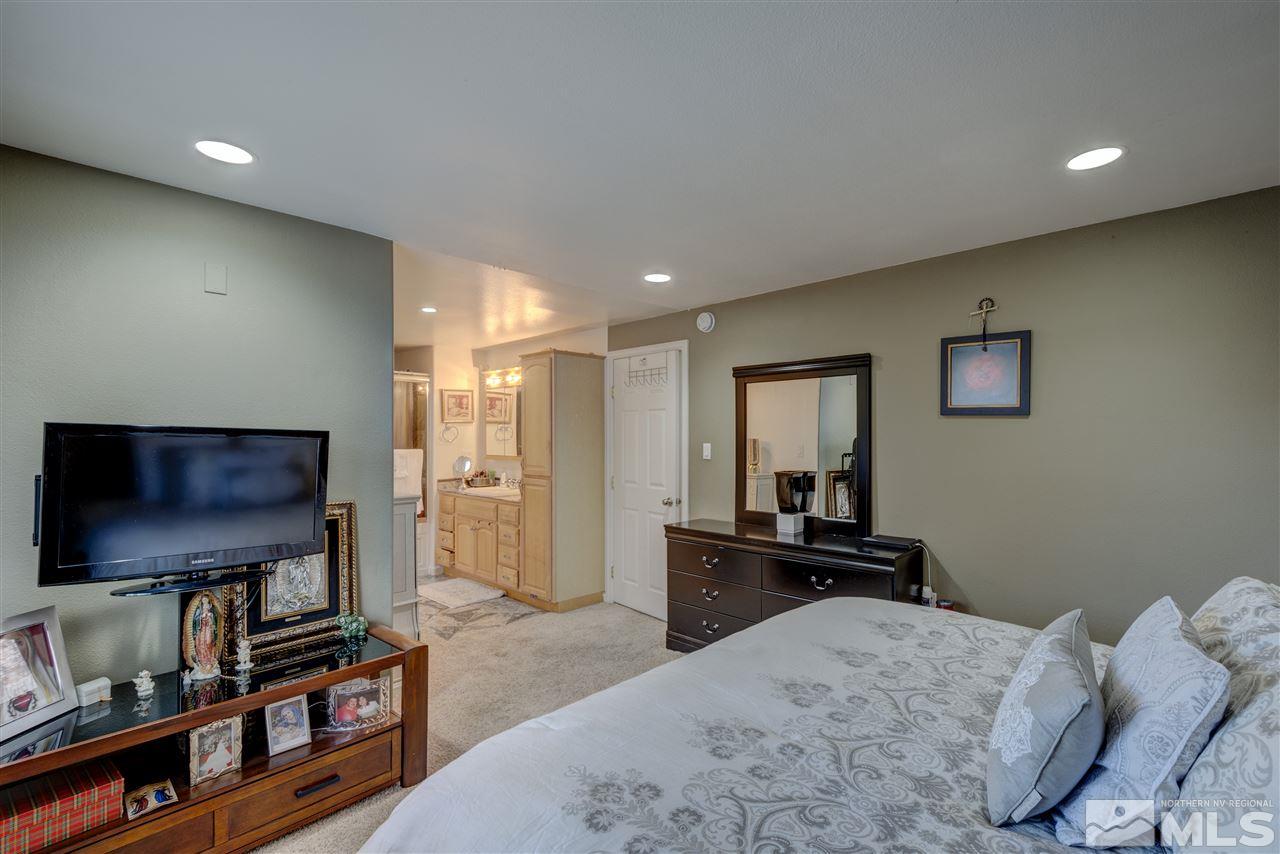 1255 East Huffaker Lane Reno, NV 89511 - Photo 17 of 40 Photo 17