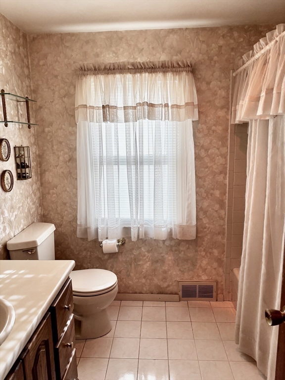 19 Dorwin Drive West Springfield, MA 01089 - Photo 23 of 41