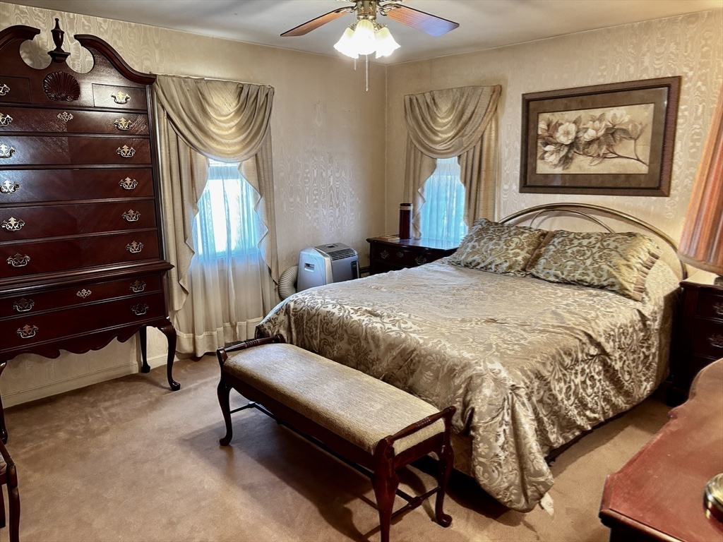 19 Dorwin Drive West Springfield, MA 01089 - Photo 32 of 41