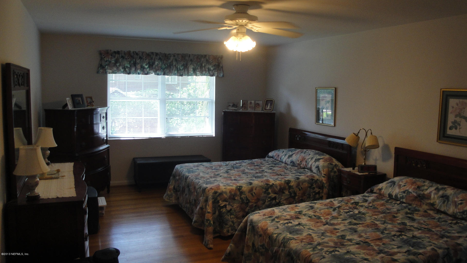 944 Sorrento Road Jacksonville, FL 32207 - Photo 11 of 21 Bedroom 2