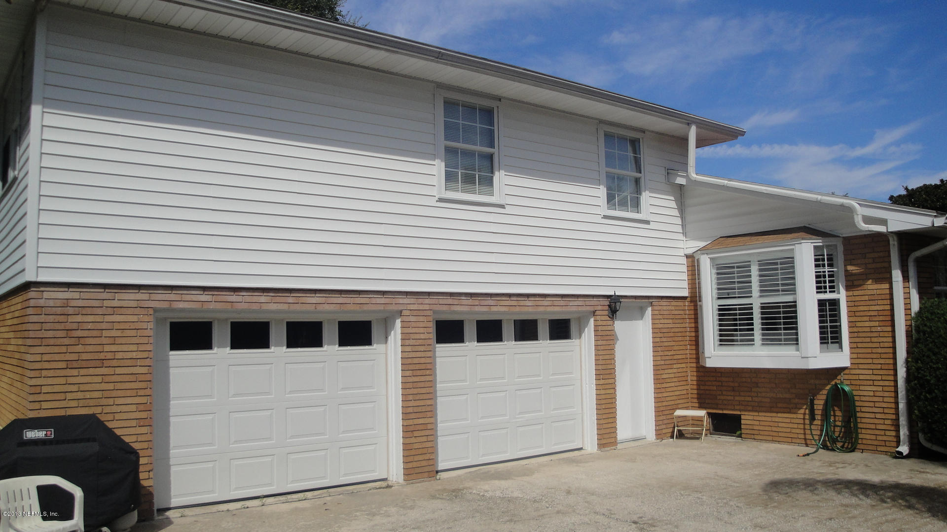 944 Sorrento Road Jacksonville, FL 32207 - Photo 17 of 21 Garage