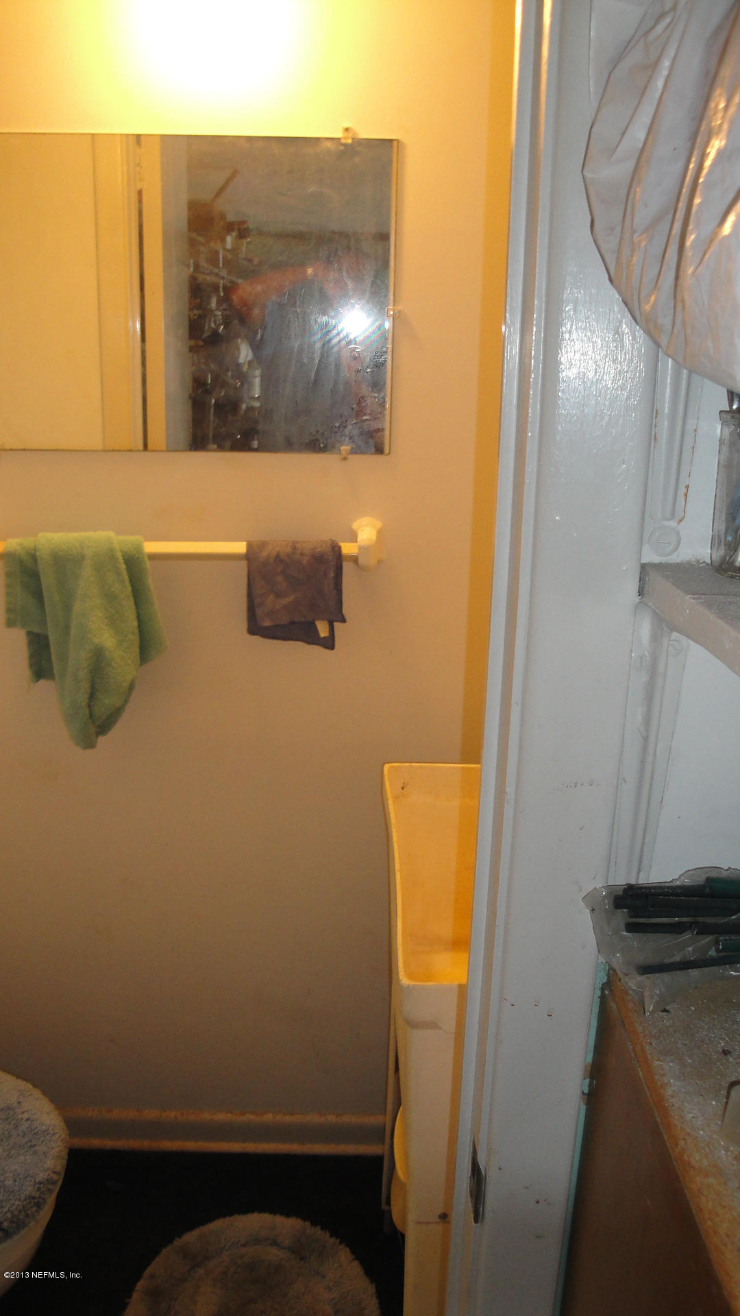 944 Sorrento Road Jacksonville, FL 32207 - Photo 20 of 21 Garage Bathroom