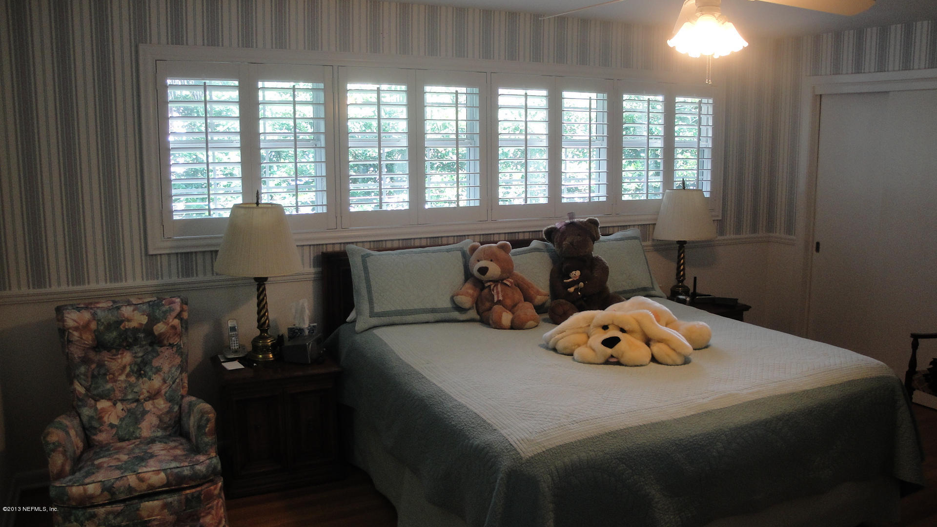 944 Sorrento Road Jacksonville, FL 32207 - Photo 9 of 21 Master Bedroom2