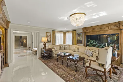 $108,000,000 | 1900 Spindrift Drive, La Jolla, CA 92037