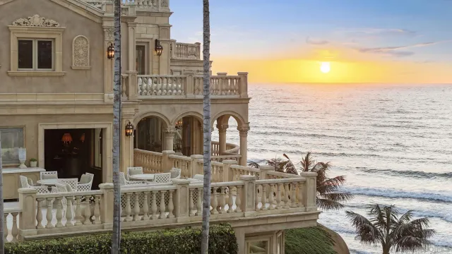 $108,000,000 | 1900 Spindrift Drive, La Jolla, CA 92037
