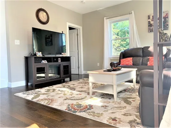 $3,300 | 26 Taralli Terrace, Unit 26, Framingham, MA 01702