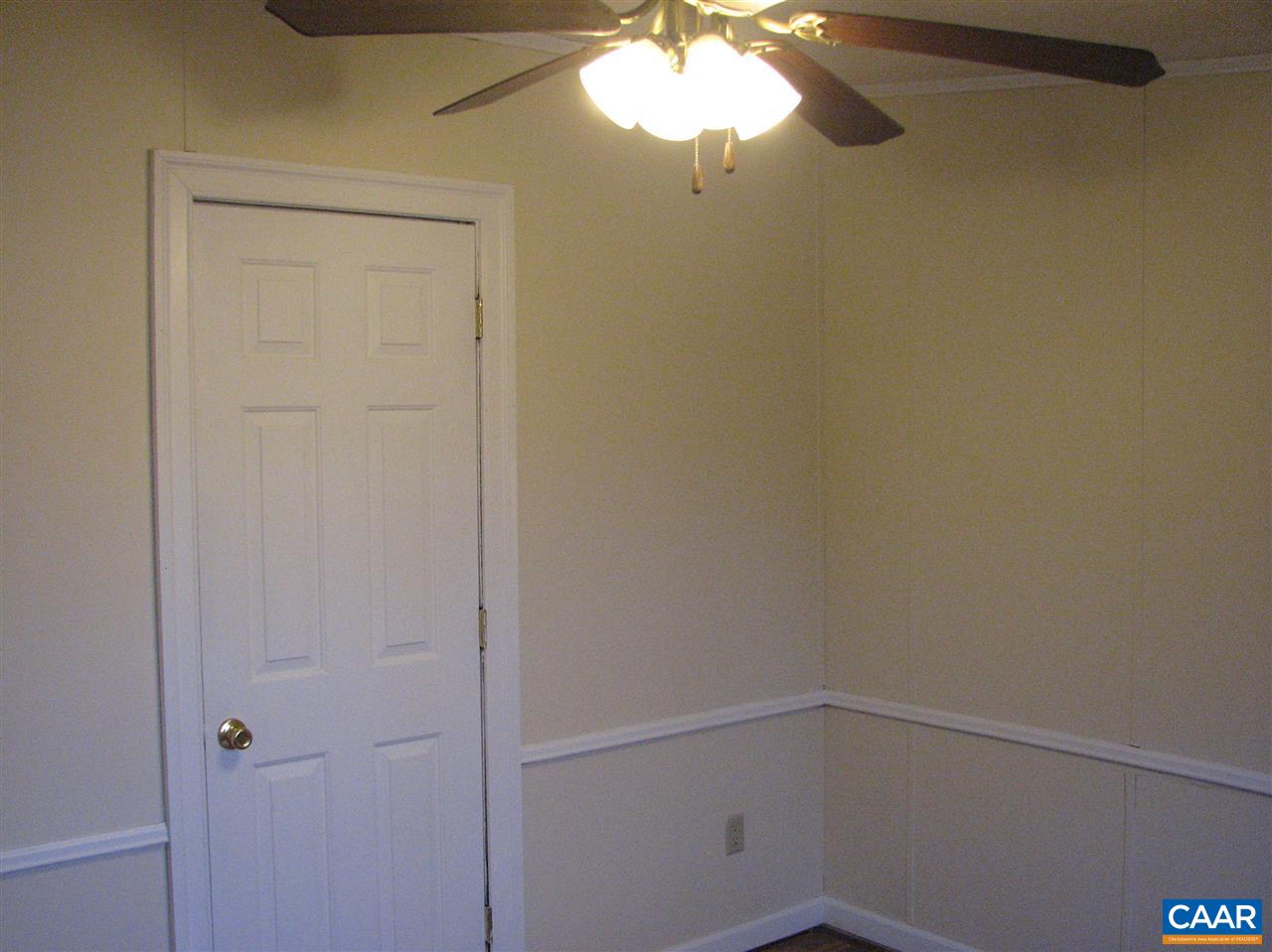 4247 Rising Sun Road Palmyra, VA 22963 - Photo 15 of 31 a view of small space with racks on the wall
