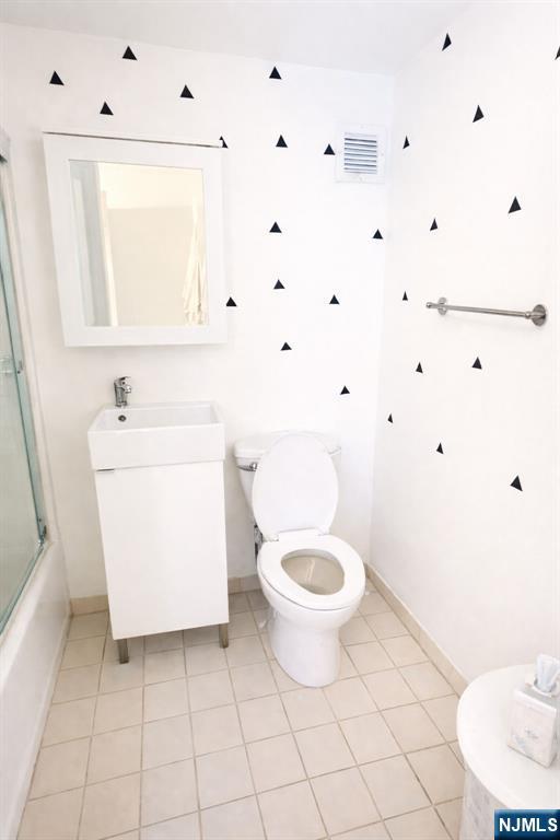 5 Linden Street, Unit 2E Hackensack, NJ 07601 - Photo 4 of 7