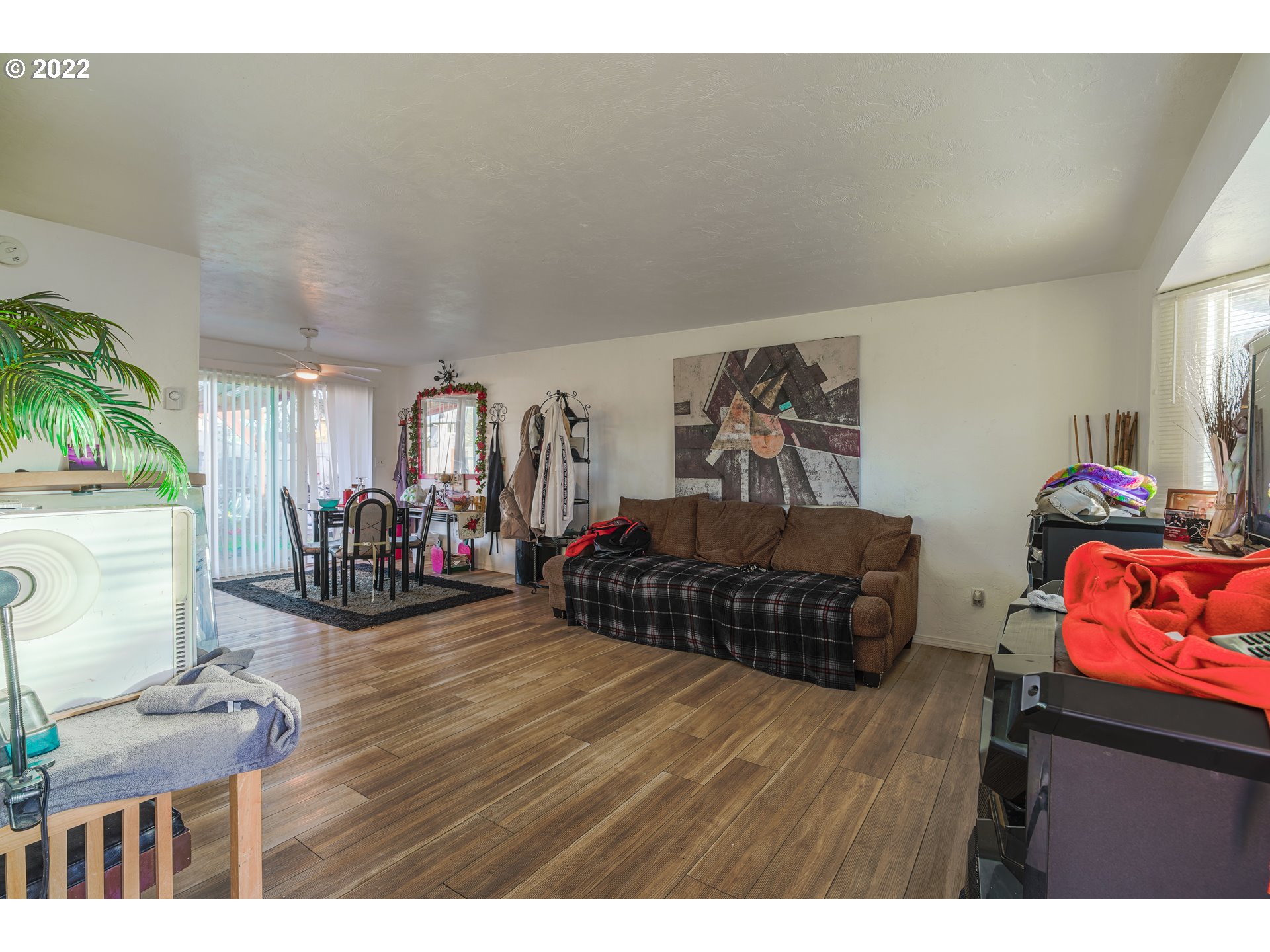 2843 Fiesta Drive Springfield, OR 97477 - Photo 12 of 22 a living room with furniture and wooden floor