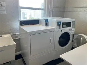 $3,000 | 3015 North Ocean Boulevard, Unit 18J, Fort Lauderdale, FL 33308