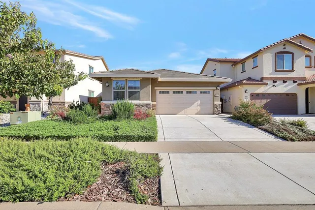 $575,000 | 3755 Edington Drive, Rancho Cordova, CA 95742