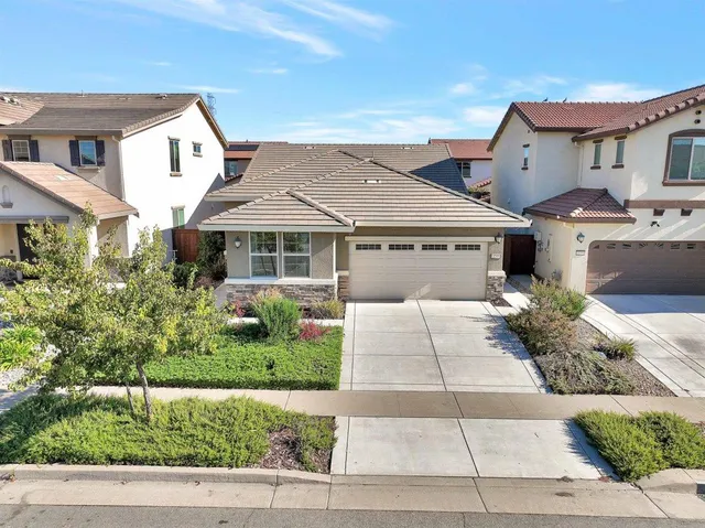 $575,000 | 3755 Edington Drive, Rancho Cordova, CA 95742