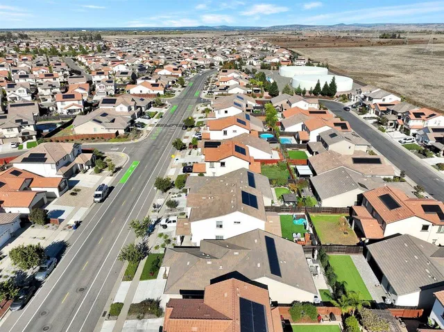 $575,000 | 3755 Edington Drive, Rancho Cordova, CA 95742