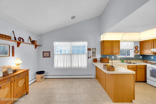 $449,900 | 9 Westgate Court, Toms River, NJ 08757