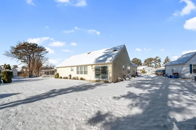 $449,900 | 9 Westgate Court, Toms River, NJ 08757