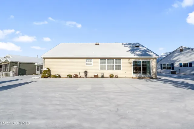 $449,900 | 9 Westgate Court, Toms River, NJ 08757