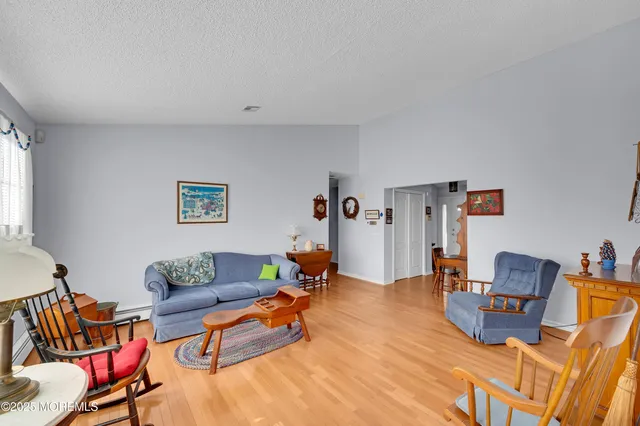 $449,900 | 9 Westgate Court, Toms River, NJ 08757