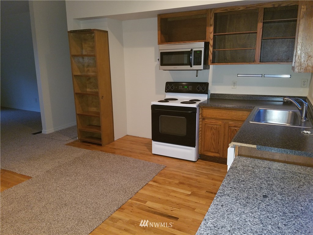 504 Germany Creek Road Longview, WA 98632 - Photo 6 of 13