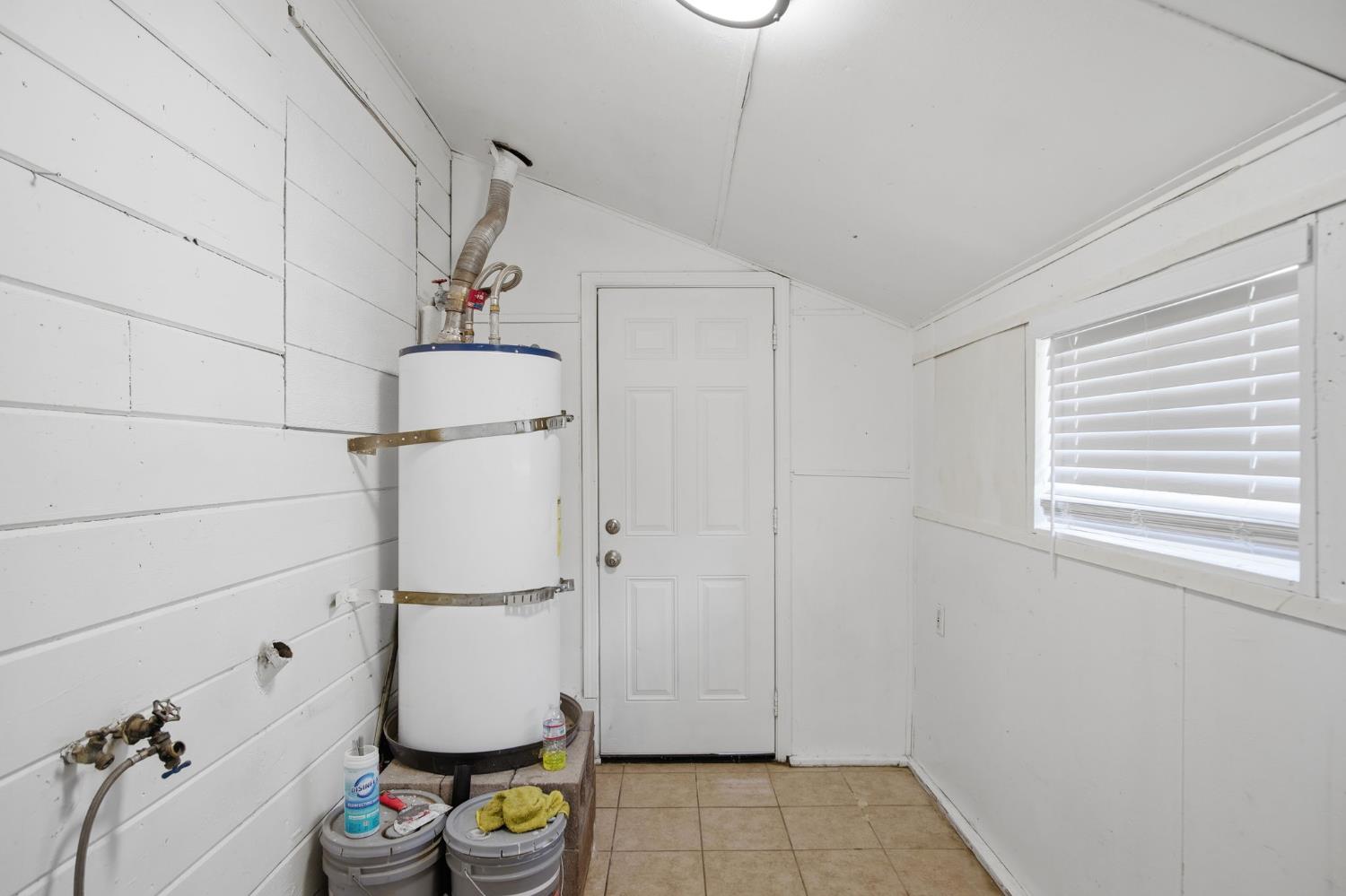 830 Montpelier Road Hickman, CA 95323 - Photo 17 of 29