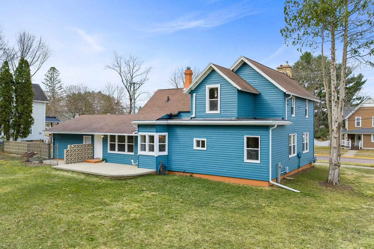 646 North Walnut Street Reedsburg, WI 53959 - Photo 6 of 59