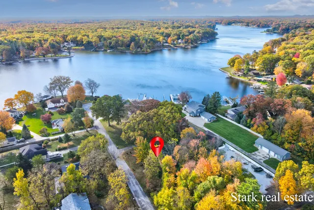 $550,000 | 275 South 8th Avenue, Fruitport, MI 49415