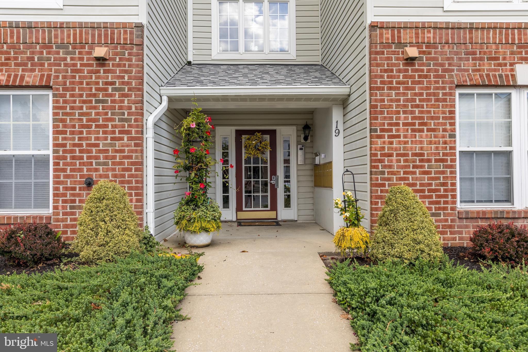 19 Brook Farm Court, Unit 19A Perry Hall, MD 21128 - Photo 3 of 32