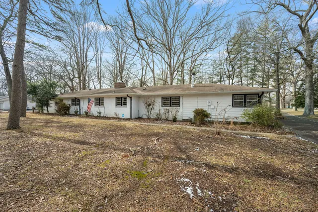 $449,900 | 1003 Pickett Drive, Tullahoma, TN 37388