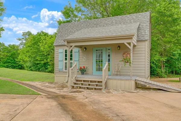 $1,400,000 | 3116 Stillhouse Road, Paris, TX 75462