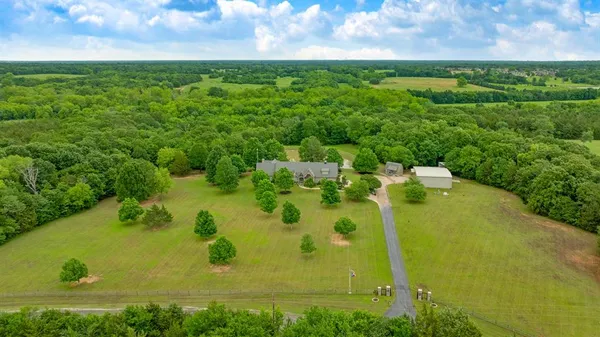 $1,400,000 | 3116 Stillhouse Road, Paris, TX 75462