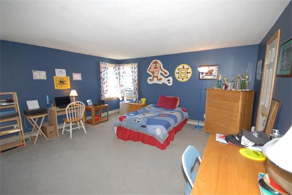 29 Middle Road Amesbury, MA 01913 - Photo 18 of 30