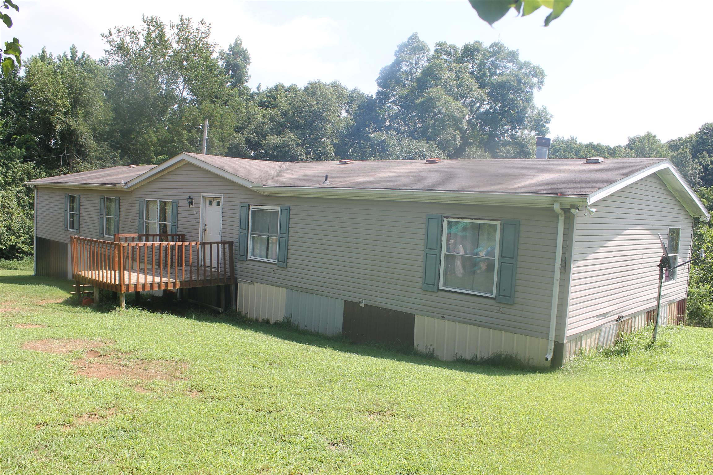 274 Big Ridge Road Indian Mound, TN 37079 - Photo 1 of 16 274 Big Ridge Road Indian Mound, Tennessee