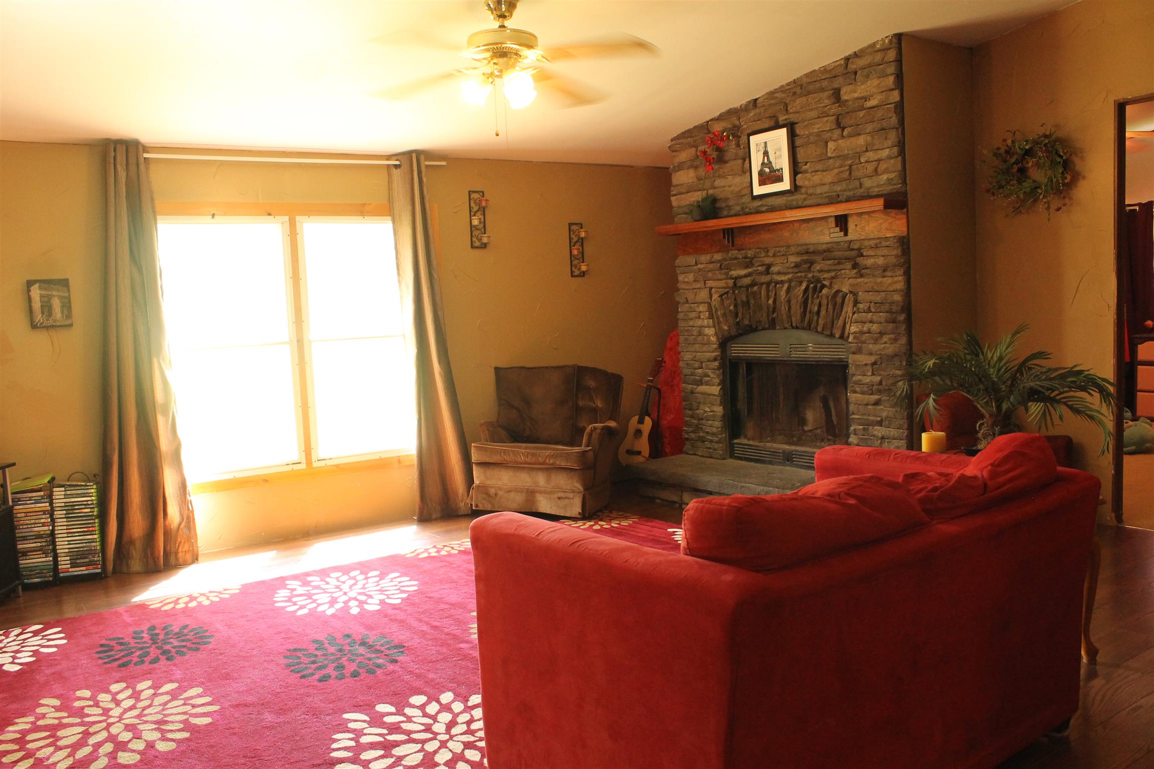 274 Big Ridge Road Indian Mound, TN 37079 - Photo 7 of 16 Large family room/den