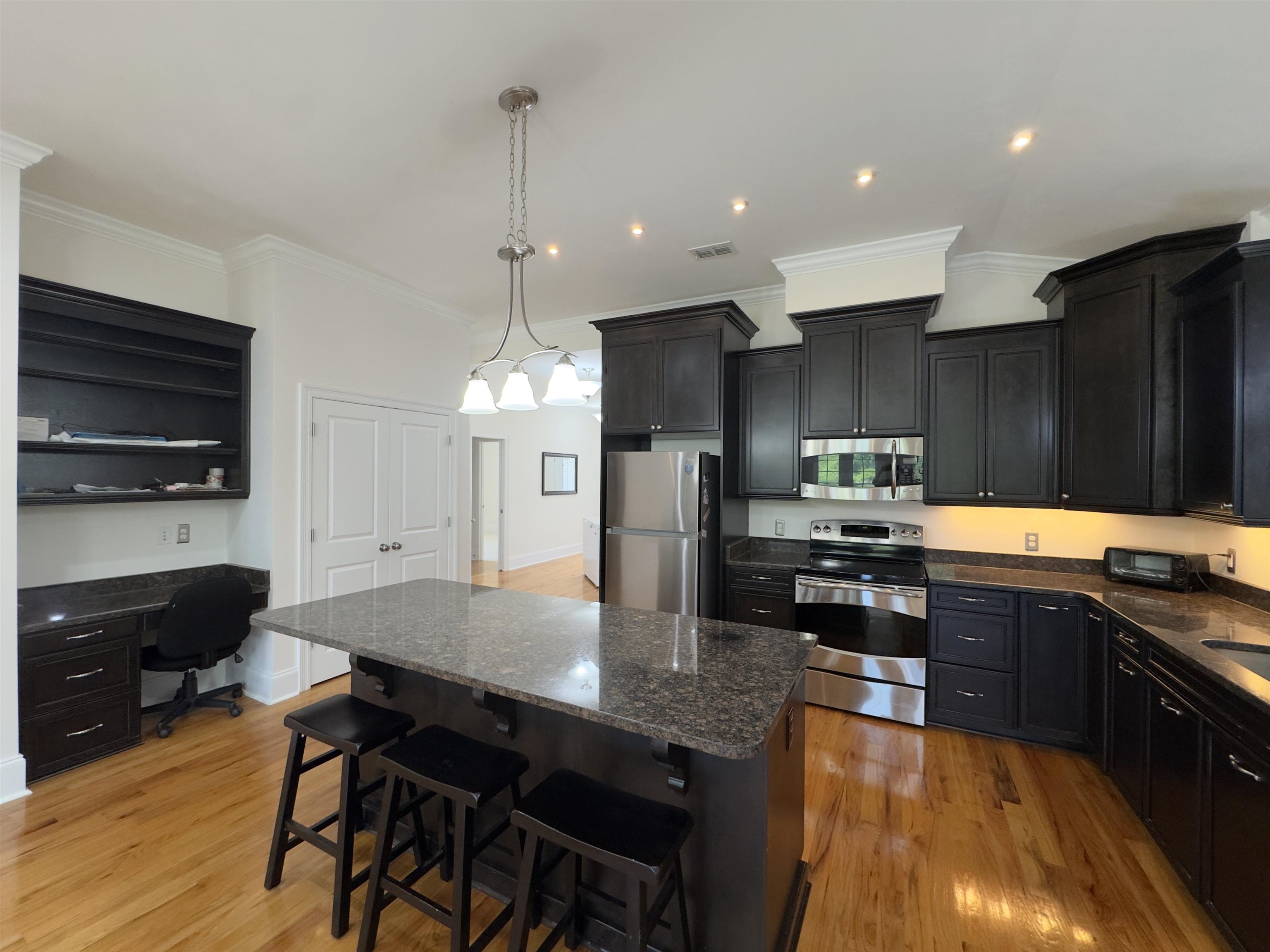 2604 Ulysses Road Tallahassee, FL 32312 - Photo 2 of 26