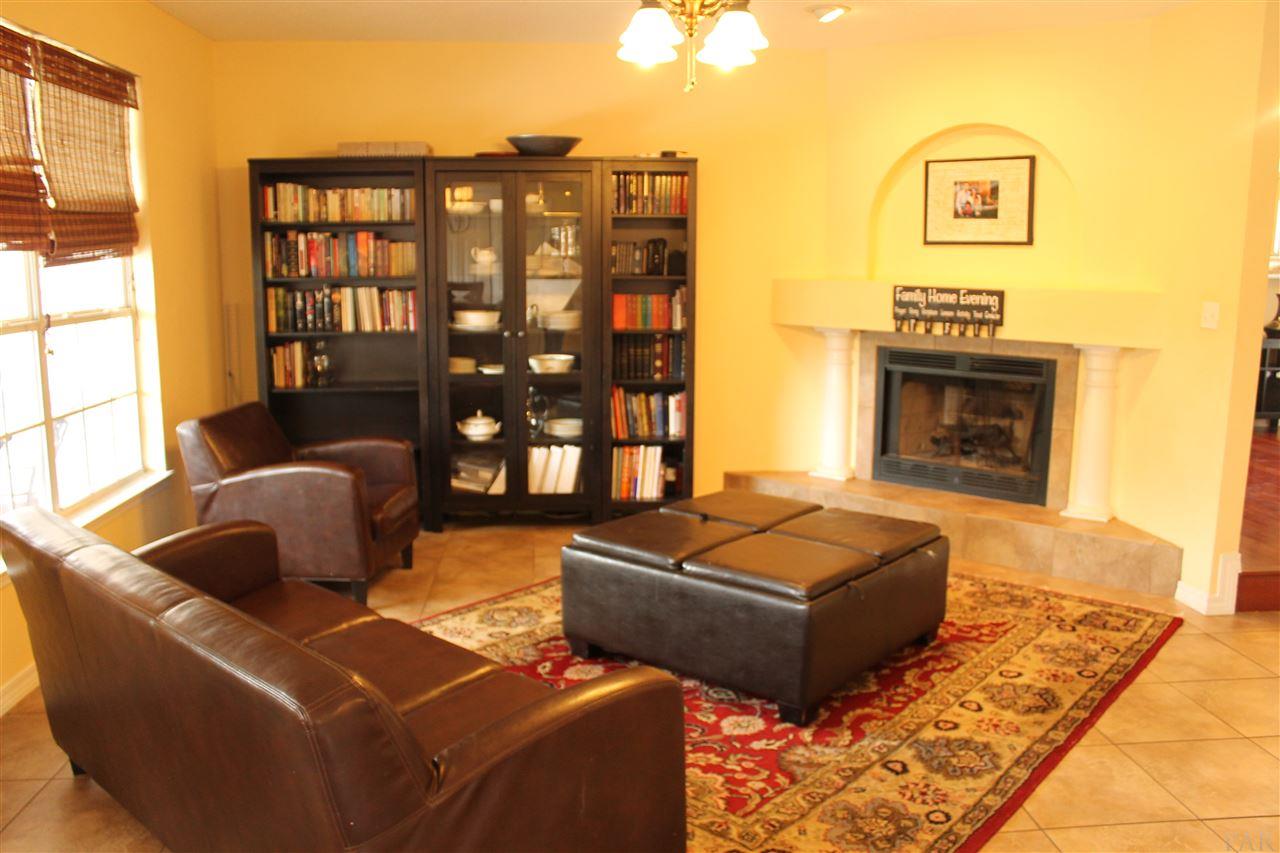 2125 Foxford Street Cantonment, FL 32533 - Photo 15 of 31