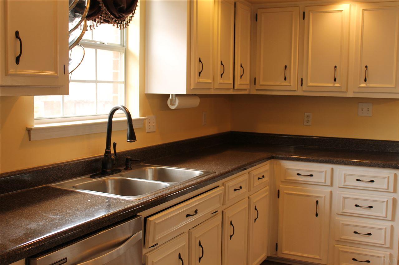 2125 Foxford Street Cantonment, FL 32533 - Photo 9 of 31