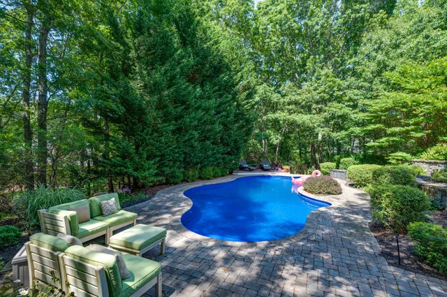 a view of a backyard with of water
