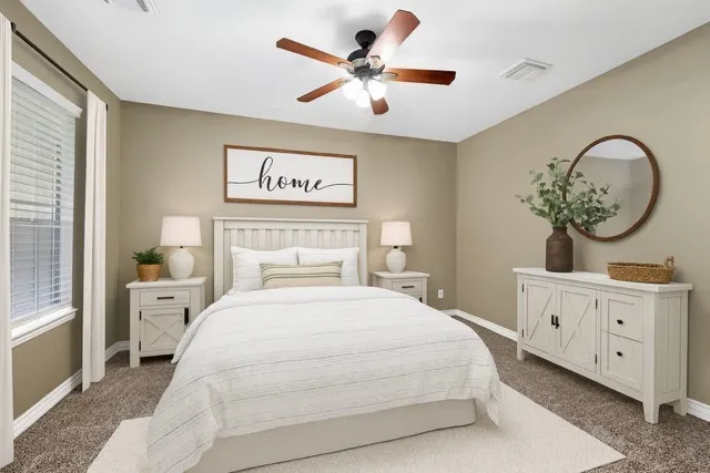 $2,400 | 38 Ginger Jar Street, The Woodlands, TX 77382